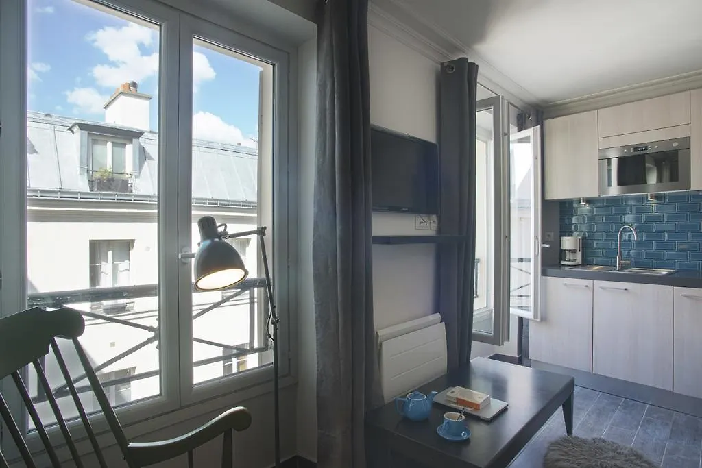 Apartment Thesuites Studios Paris